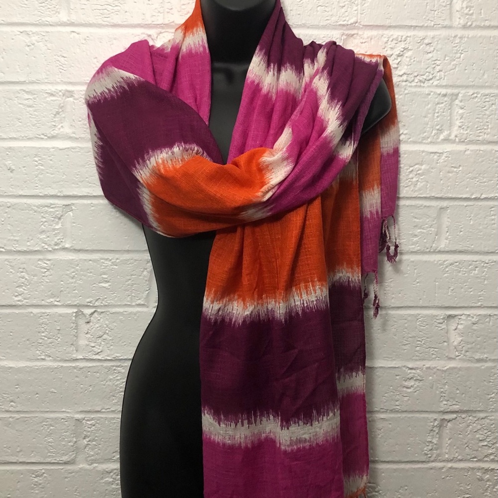 CHICO’S SCARF WITH FRINGE